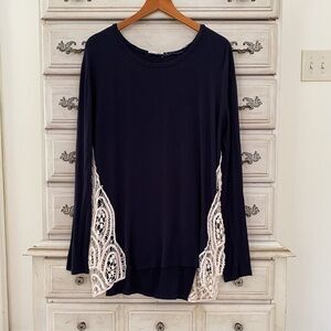 🩶 Hem & Thread Navy Crochet Contrast Long Sleeve Top || Size M/L